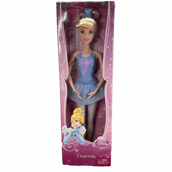 DISNEY PRINCESS‎ BALLERINA CINDERELLA DOLL MATTEL Y6872 NEW! - Picture 1 of 3